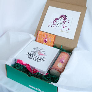 CALYPSO FANCY BOX Gift Set For Her Scarves, Candle, Print